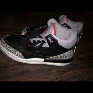 JORDAN 3s